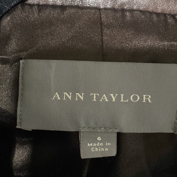 Ann Taylor Super Soft Genuine Leather Button Front Brown Collared Jacket Size 6 - Picture 9 of 10